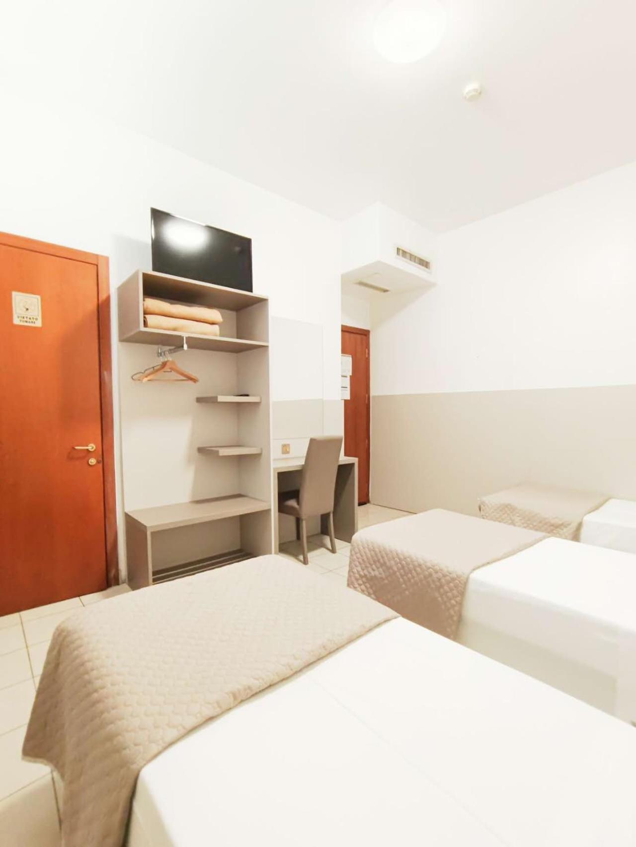 Hotel Mondial Mediolan Zewnętrze zdjęcie
