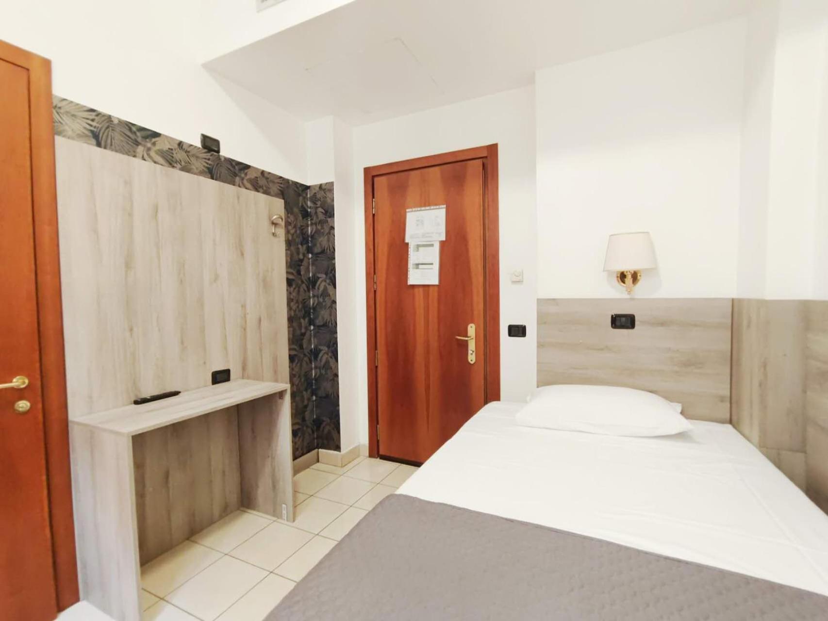 Hotel Mondial Mediolan Zewnętrze zdjęcie